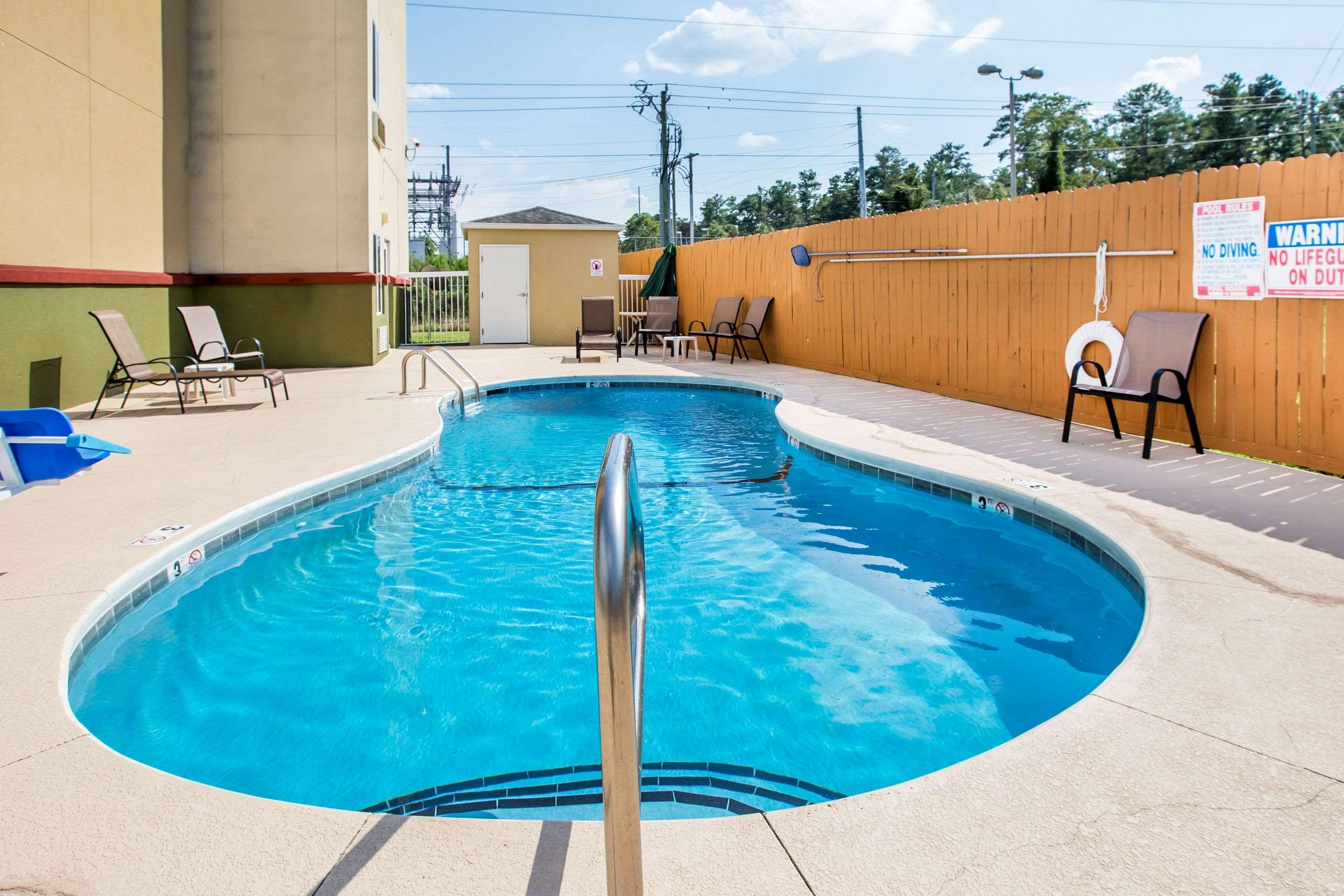 Econo Lodge Valdosta Exterior photo
