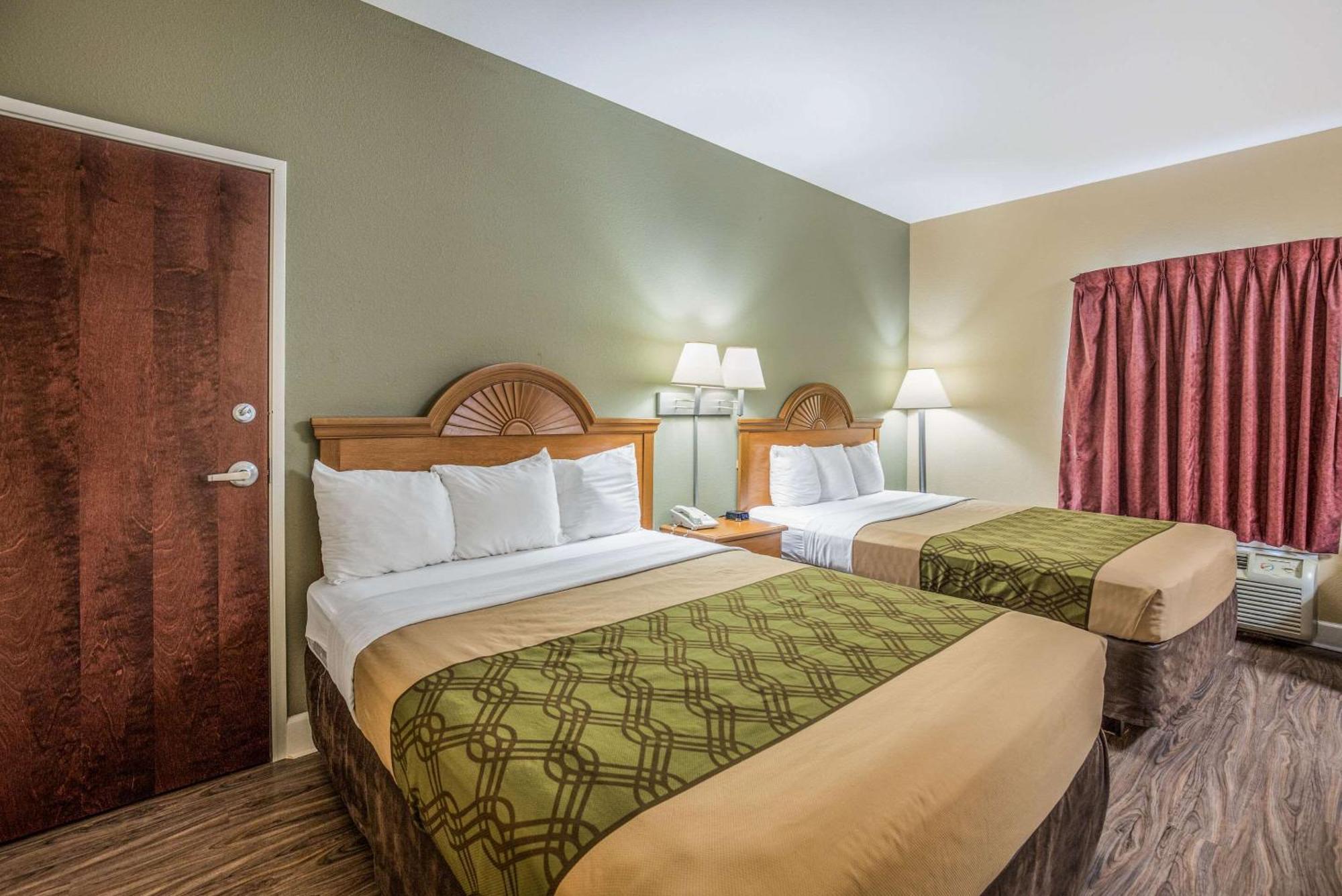 Econo Lodge Valdosta Room photo